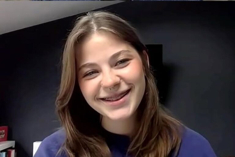 Amélie Pease