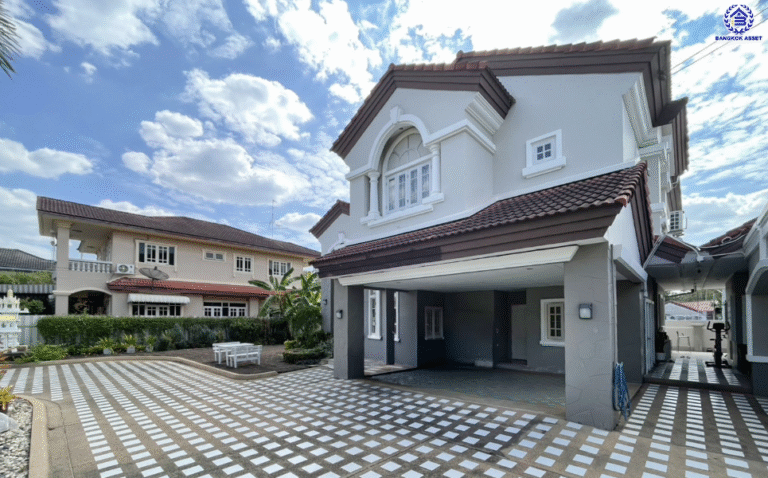 Evaluating a Detached House