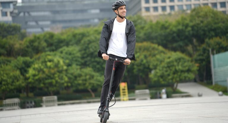 Choosing an Electric Scooter for Everyday Life: Balancing Portability, Comfort and Practical Use Electric Scooter